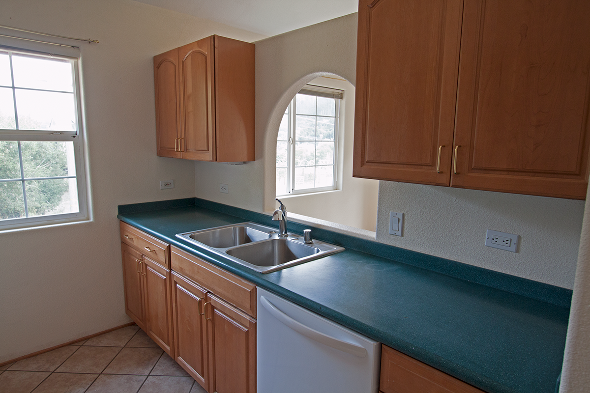 105A-WIldwood-kitchen3