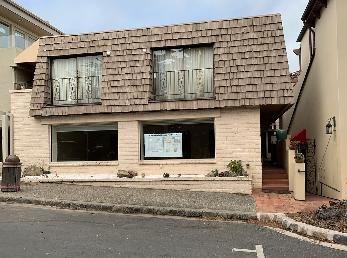 The unit is on the lower level with a private entrance from the sidewalk and there is 2 hour parking in front.